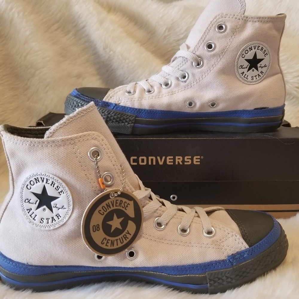 *SOLD*Converse 08 Century Hi Tops